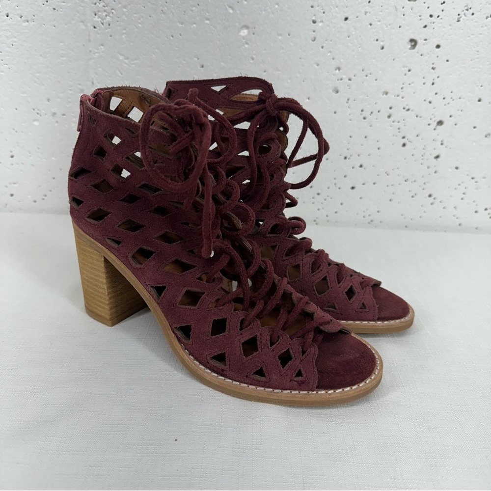 Jeffrey Campbell Women’s Size 7.5 Maroon Suede Cut Out Peep Toe Booties Boots